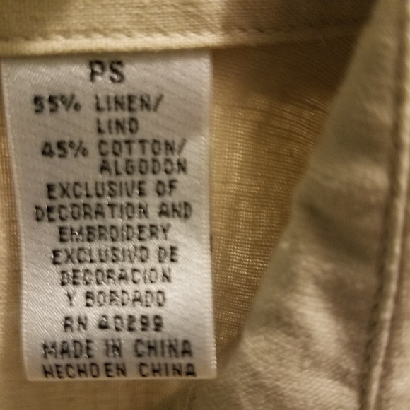 Sz ps, embossed embroidery 2 pc capri set - Picture 4 of 8